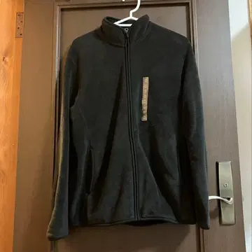 [ 미사용 새상품 ] M 사이즈 유니클로 플리스 풀집업 자켓 긴팔