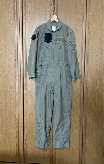 미군 CWU-27P 아라미드 플라이트 수트 42R 벨크로 포함