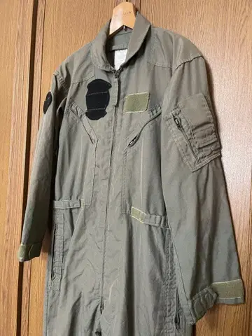 미군 CWU-27P 아라미드 플라이트 수트 42R 벨크로 포함