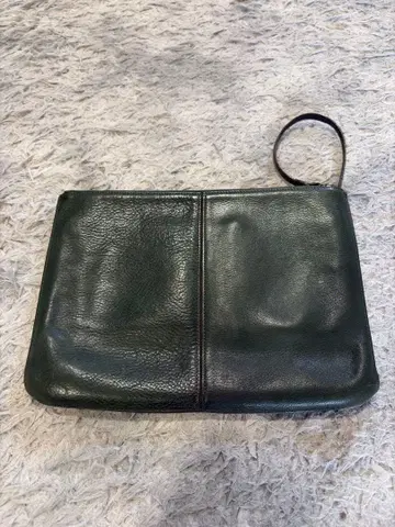 유나이티드 애로우즈 가죽 다크 그린 클러치백