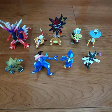 포켓몬 피규어 몬코레 크리스탈 리자몽 웨이벌 웨이벌 코라이돈