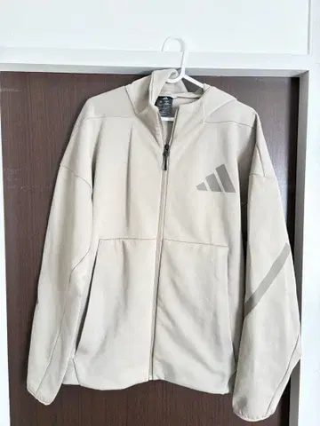 [아디다스] 맨투맨 후드티 Z.N.E. 트랙 자켓