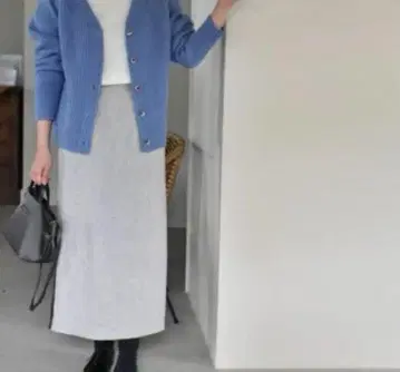 따뜻한 울 롱 스커트 아워홈 OURHOME