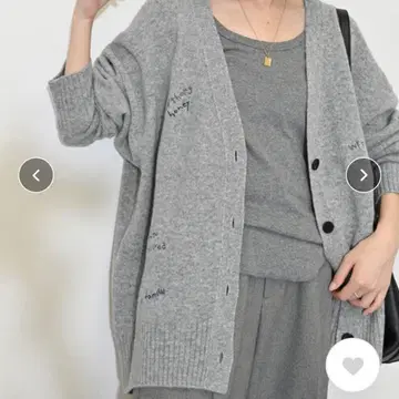 슬로브 이에나 embroidery 가디건