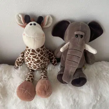 기린과 코끼리 봉제 인형 세트