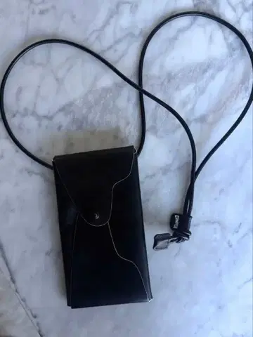 CAMPER 캠퍼 스마트폰 숄더 케이스