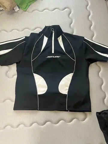 REFLEM 하프 지퍼 REFLEM 큐빅 저리 후드티