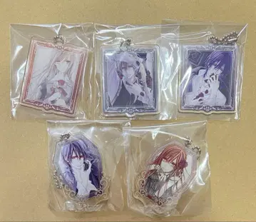 뱀파이어 기사 아크릴 키링 히나타 레이 유키