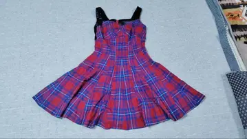 빨간색 x 파랑 체크 오버롤 스커트