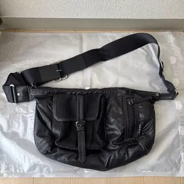 폴 스미스 블랙 숄더백