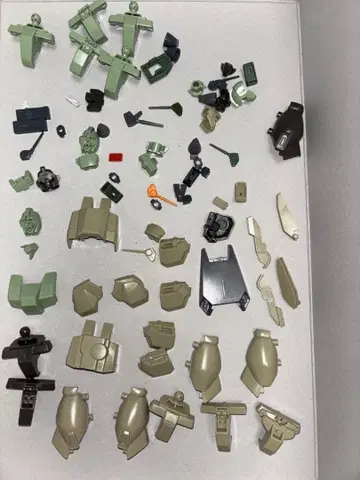 12/28까지 HG 제간 잉여 부품