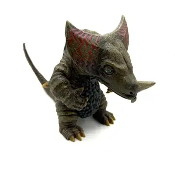 고모라 옆집의 괴수 피규어 울트라맨