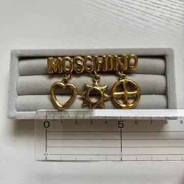 MOSCHINO 모스키노 브로치 골드 1226-a1
