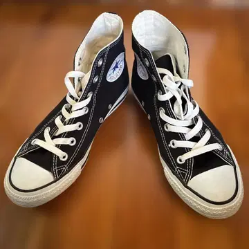 컨버스 올스타 블랙 하이컷 스니커즈