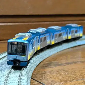 B 트레인 [요코하마 고속 철도 Y500계] 4량