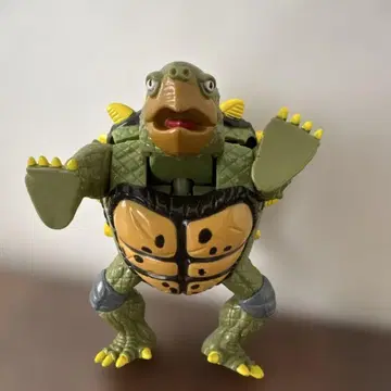 뮤턴트 터틀즈 적 토카 변형 피규어 1993년제