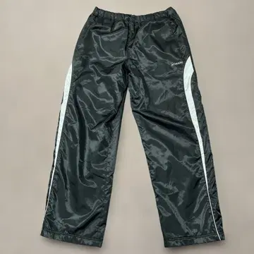 ATHLETE 블랙 팬츠 사이드 스트라이프