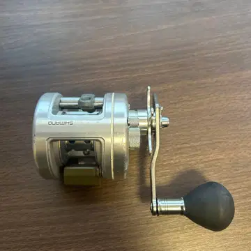 SHIMANO CALCUTTA 베이트 릴