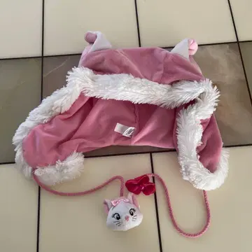 디즈니 리조트 고양이 귀 플리스 모자