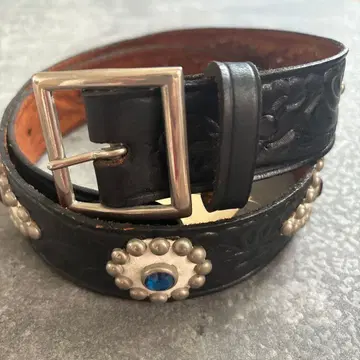 새상품 블랙 천연 가죽 벨트 32인치 파란 스톤 부착