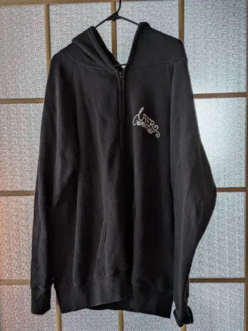 UVERWorld 블랙 후드티