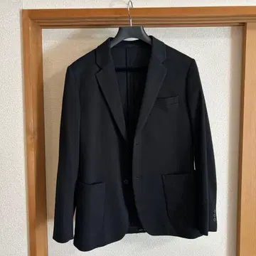 유니클로 컴포트 2B 자켓 블랙 L