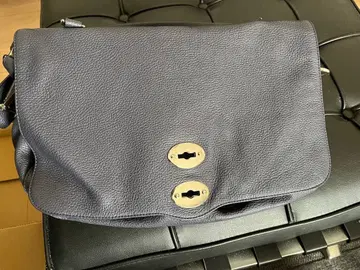 자넬라토 포스티나 M+