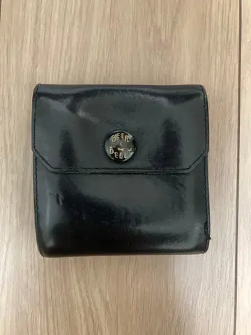 BEERBELLY 블랙 지갑