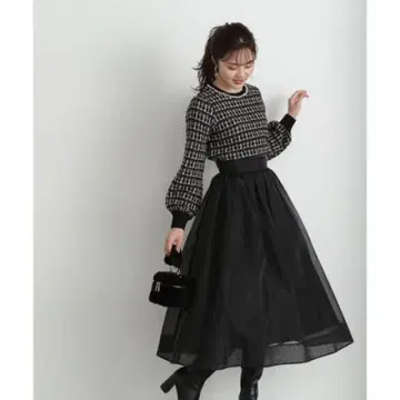 프로포션 바디 드레싱 오간자 개더 스커트 블랙