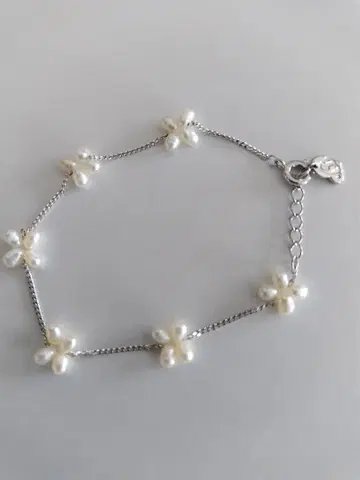천연 진주 꽃 모티브 팔찌