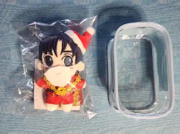 욘파의 미니어처 인형 (산타)