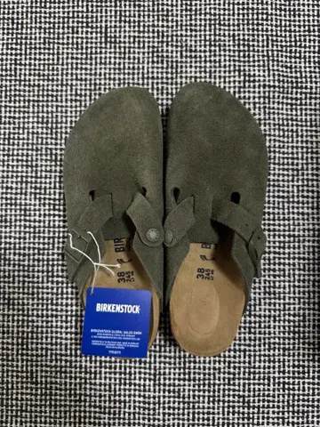 BIRKENSTOCK BOSTON 모던 스웨이드 타임