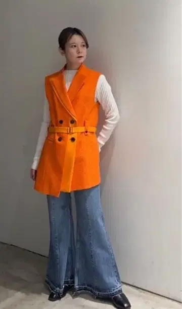 택 포함 새상품 유나이티드 도쿄 트위드 디자인 베스트