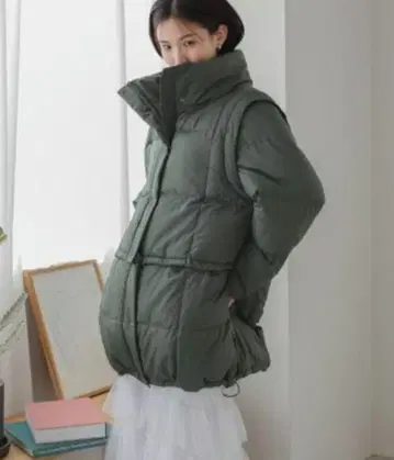 LOWRYS FARM 카키 다운