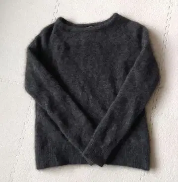 NOMBRE IMPAIR 다크 그레이 스웨터