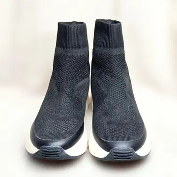 ZARA 하이컷 스니커즈 37/24cm 블랙