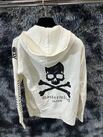 mastermind JAPAN 화이트 후드티 스컬
