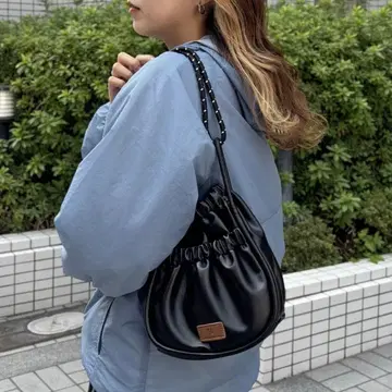 CPCM 파라코드 개더 미니 숄더백 블랙