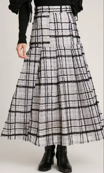 [택 포함 미사용 새상품] SNIDEL 시어 체크 볼륨 스커트