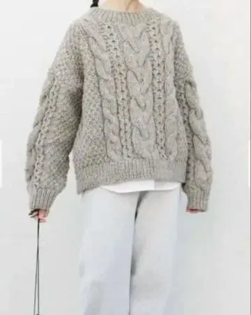 택 포함 새상품 카구레 페루 아란 크루넥 니트 어반 리서치 도어스