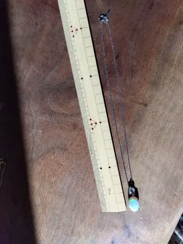 오팔 펜던트 목걸이