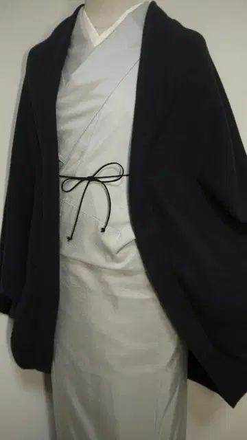 14/d 미사용 핸드메이드 모몽가 코트 네이비 울 서지