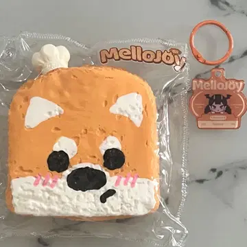 mellojoy 메로조이 강아지 토스트 아키타견 스퀴즈
