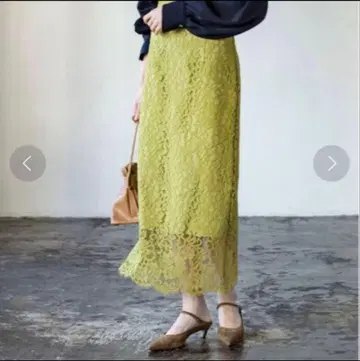 노블 스테디셀러 정가 2.4만 리버 레이스 I라인 스커트 그린