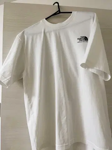 THE NORTH FACE 티셔츠