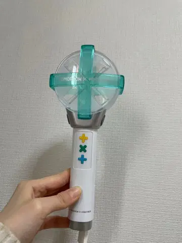 TOMORROW X TOGETHER 응원봉 1