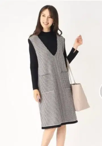 미사용 새상품 오버롤 스커트 하운드투스 L 사이즈 40 사이즈