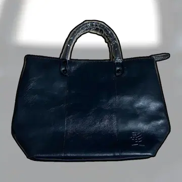 히게 HIGE 가죽 토트백 네이비 천연 가죽 각인 로고 핸드백