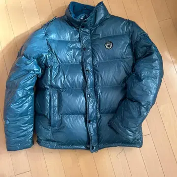 다운 자켓 다크 그린