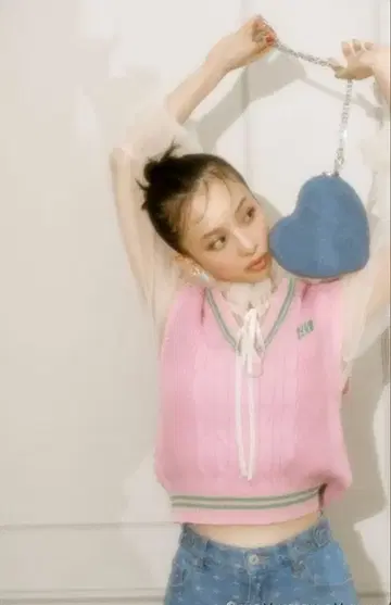 Lily Brown 케이블 니트 베스트 핑크